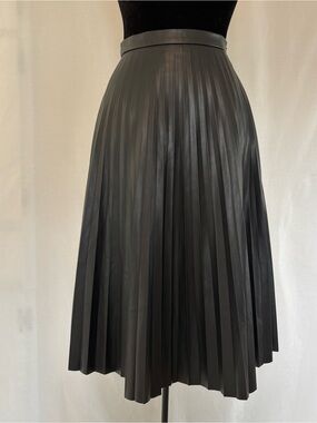 7 For All Mankind Faux Leather Pleated Midi Skirt Goth Dark Academia